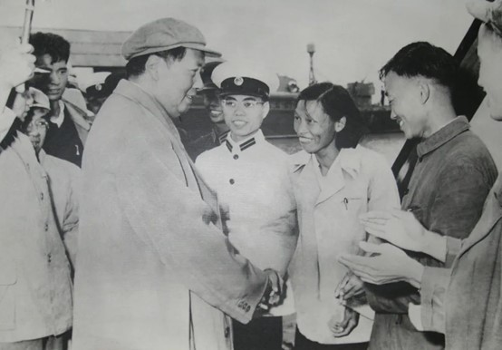 第26頁_公司動(dòng)態(tài)_新聞中心_蕪湖造船廠有限公司